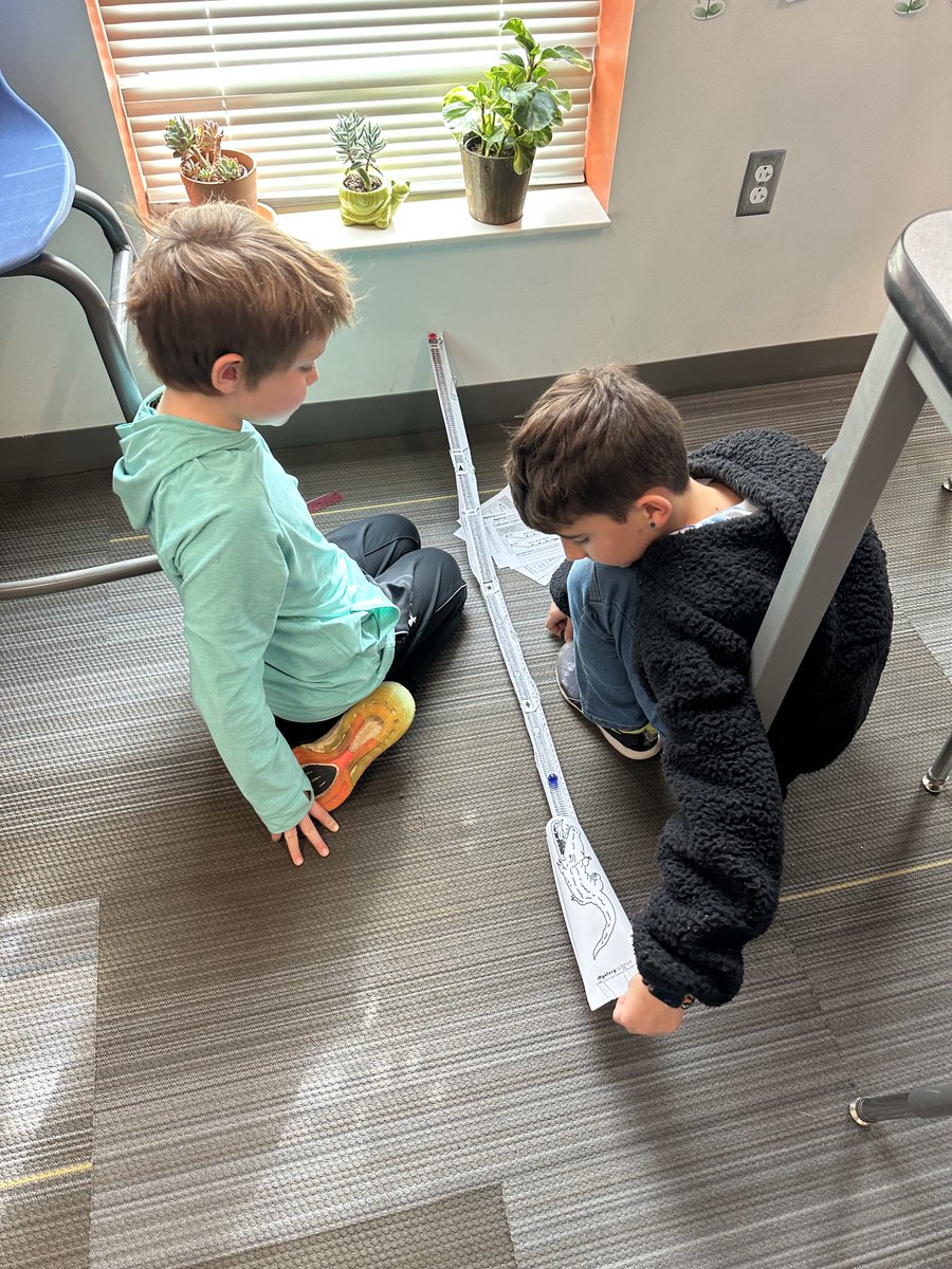MissSteward4's tweet photo. We've got some engineers in here! #4th https://t.co/LoiYbxkmxi