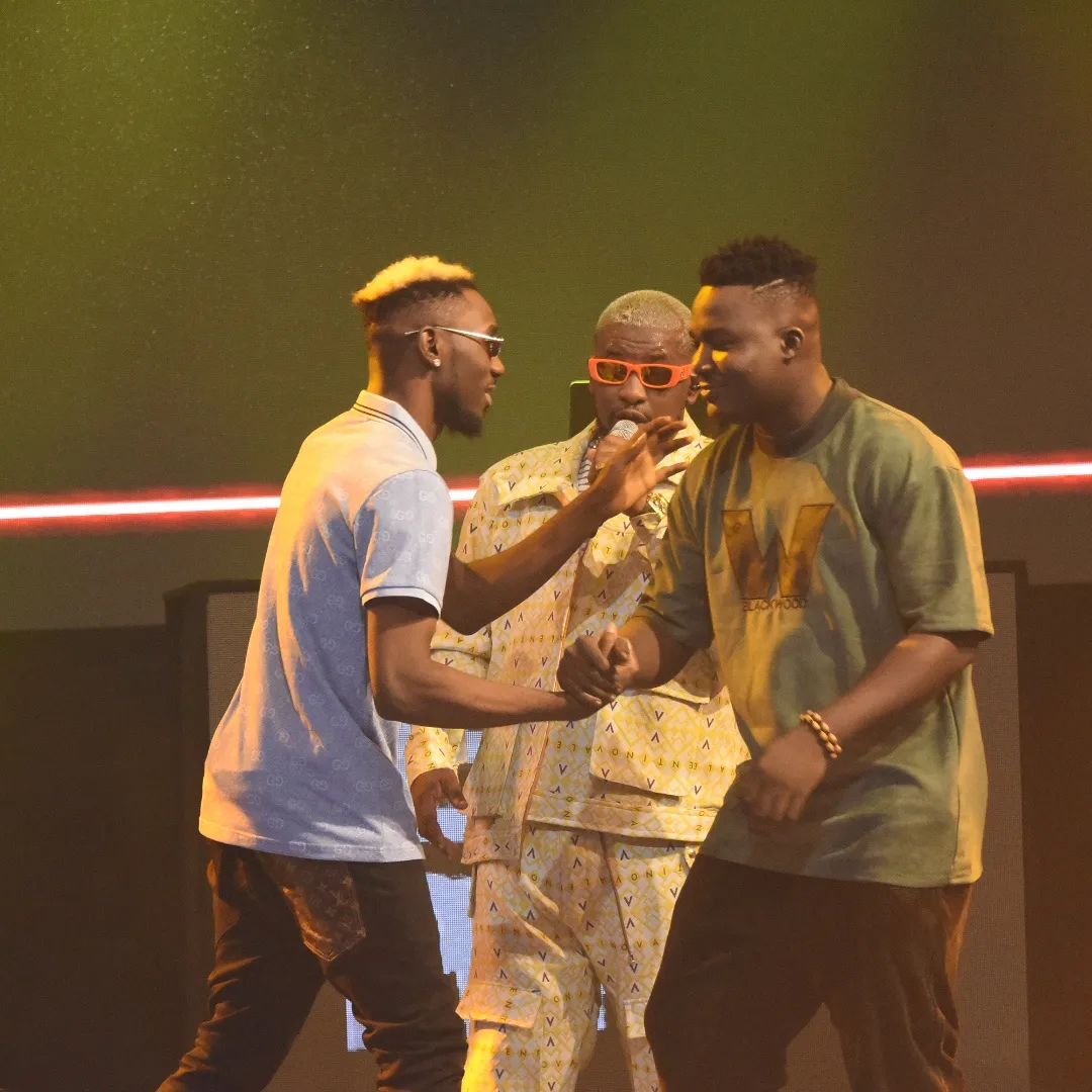 ikonerx's tweet photo. Watch as @officialdjbusy takes on @DJMAFDEE1 on the new season of the upcoming DJ battle!

-----
#AMTurnupFriday #Ikonerx #TurnUpFridayWithPepsi #turnupfridaywithinfinix #PepsiConfamDisembaa    #InfinixTUFWithLiquorose #InfinixTUFDanceChallenge https://t.co/f8bRzbKZLD