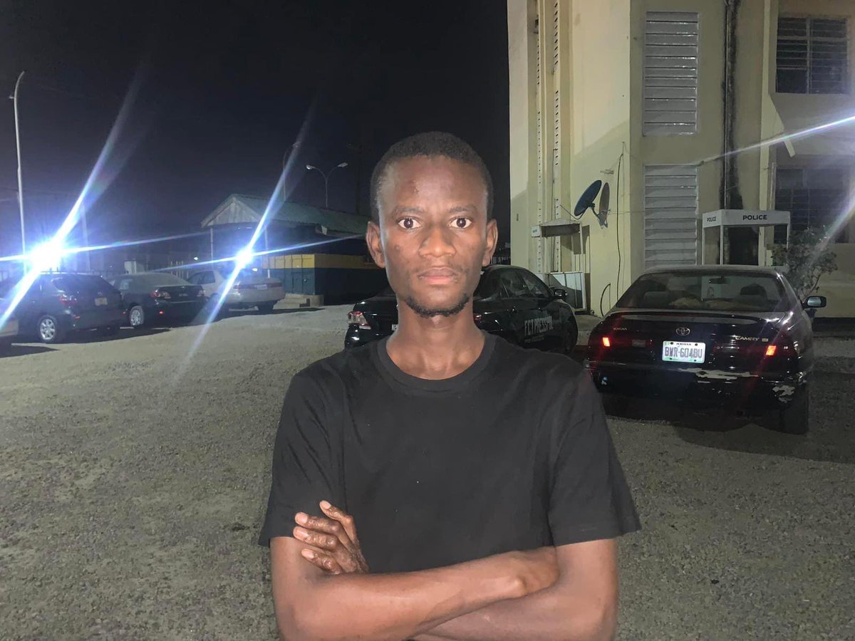 SaharaReporters's tweet photo. BREAKING: Nigerian Student, Muhammed Released From Prison After Power-drunk First Lady, Aisha Buhari Withdrew Case | Sahara Reporters https://t.co/rzBeeeHkhp https://t.co/7kEhoDjPHn