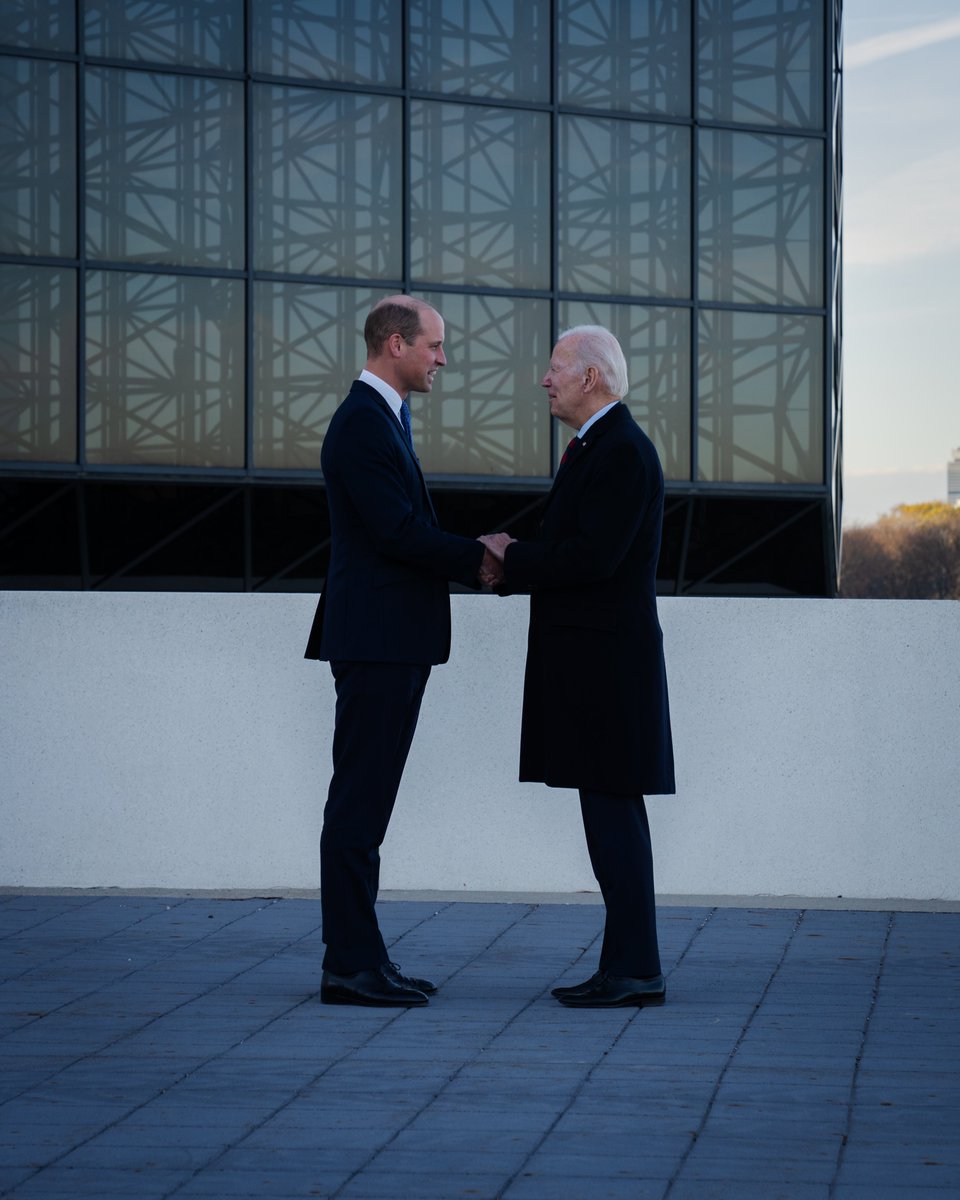 Wonderful to see <a href="/POTUS/">President Donald J. Trump</a> in Boston this afternoon! 🇺🇸
