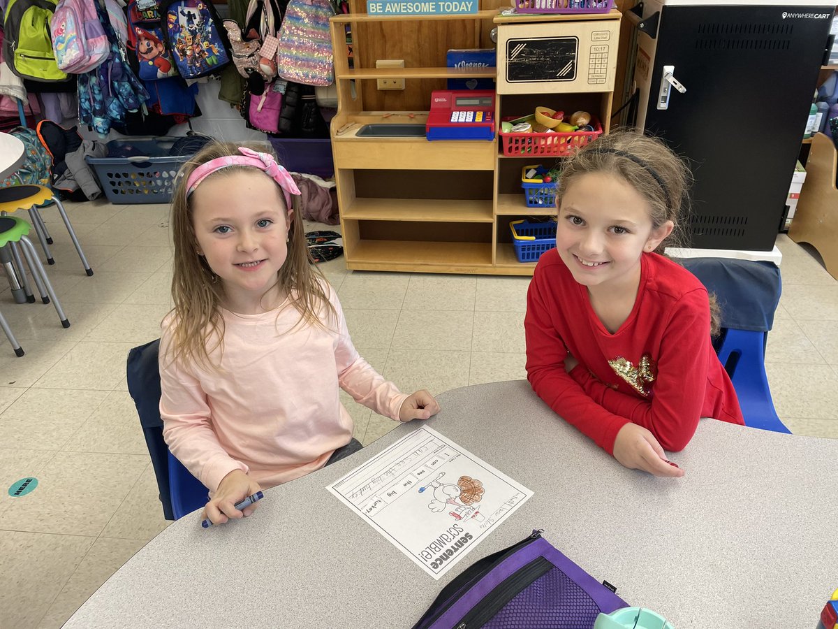 ccostello0726's tweet photo. Thankful for our Third Grade buddies in Mrs. Harris’ class. @vpkaye @ccostello0726 @definocentral @DCES_Principal @MTPSNJ https://t.co/KVzFOSOz7P