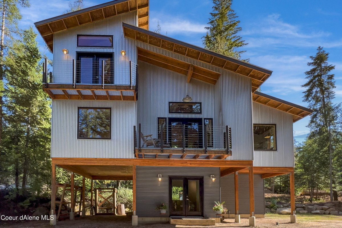 MarcelloFabio's tweet photo. Check out my newest listing in #Sagle! Tell me what you think! #realestate https://t.co/Z9ZbAqNpTF https://t.co/K1uBNcJqKA