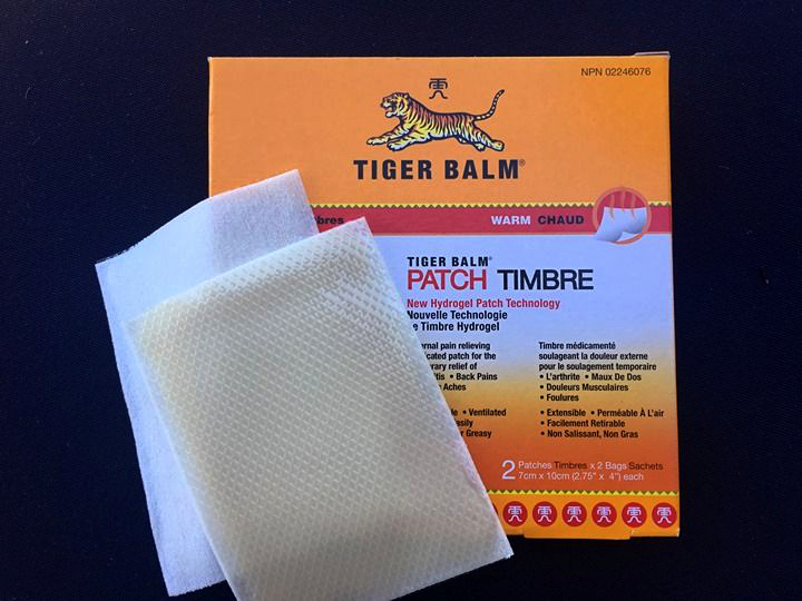 TigerBalmCanada's tweet photo. Tiger Balm Patches: No muss, no fuss. Just relief.

👉 https://t.co/HfkCVKIf0B

#TigerBalmPatches #HerbalPainRelief #WorksWhereItHurts https://t.co/ceKhzH7PrJ