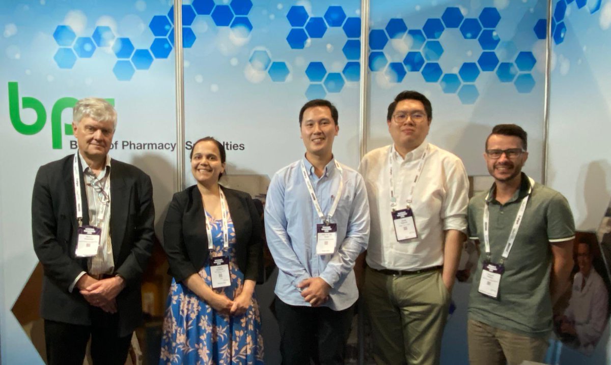 davidnguyenrx's tweet photo. #SHPAGeri Leadership Committee and fellow #BCGP finally meeting in-person for the first time! @Richie312 @findmetweet @Lisa_G_Pont #MM2022SHPA @BPSweb https://t.co/fRXIFY01NS
