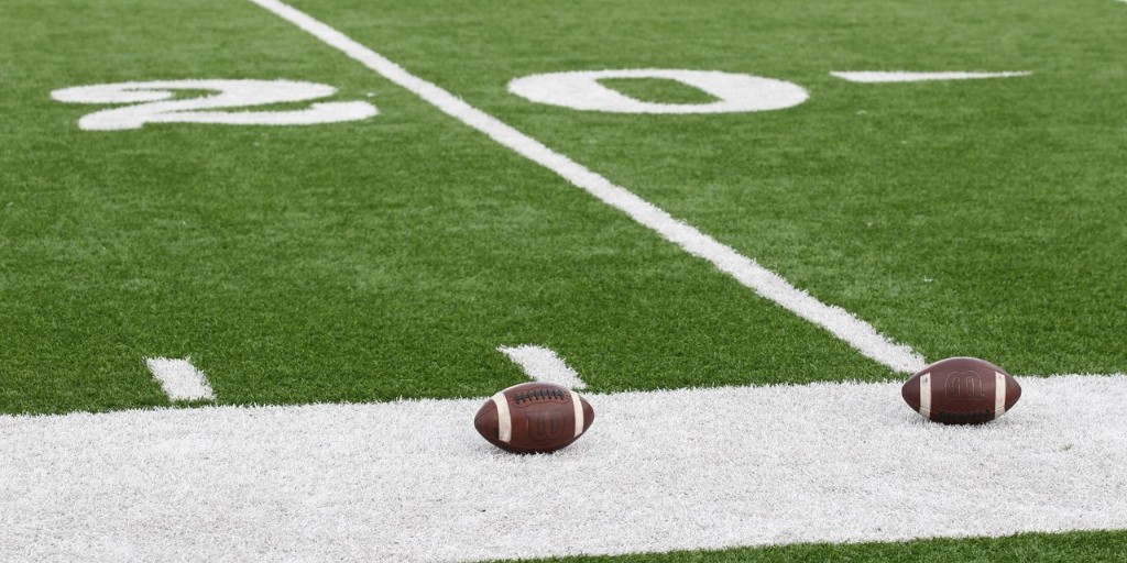 APTV's tweet photo. The AHSAA SUPER 7 DAY 3 CLOSING SHOW is scheduled to begin at 10:30pm tonight! #AHSAA #HighSchoolFootball #ClosingShow #AlabamaSports #Football #Sports https://t.co/h9IClHZ0On