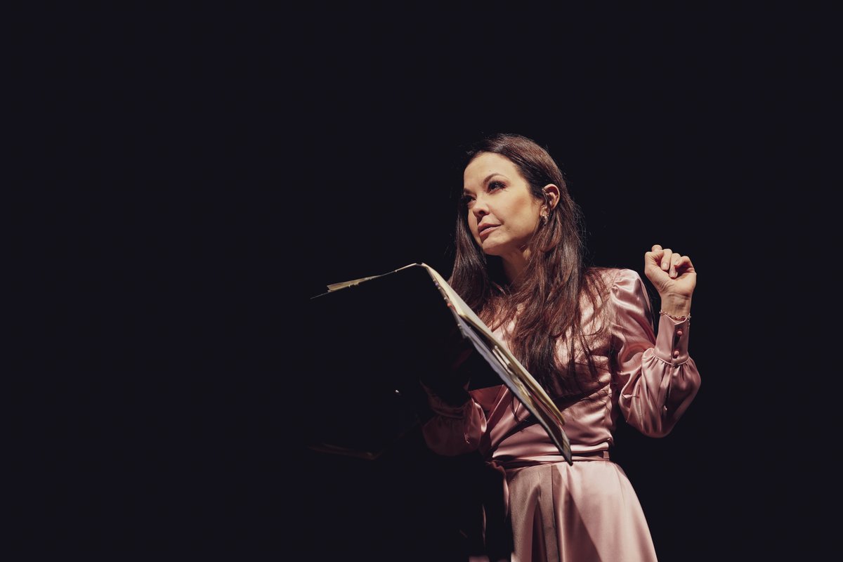 fteatronacional's tweet photo. ¡Últimas Funciones! 📬 Hoy sábado a las 8 PM en 📍 La Casa del Teatro Nacional 🍂🍂

#CartasDeAmor 💌 💌  Una historia de amor escrita con tinta ... ¡En formato de teatro leído! 

🎭 Compra tus entradas en https://t.co/yzKzyURh6o

@CoraimaTorresD https://t.co/jdTP3LGANO
