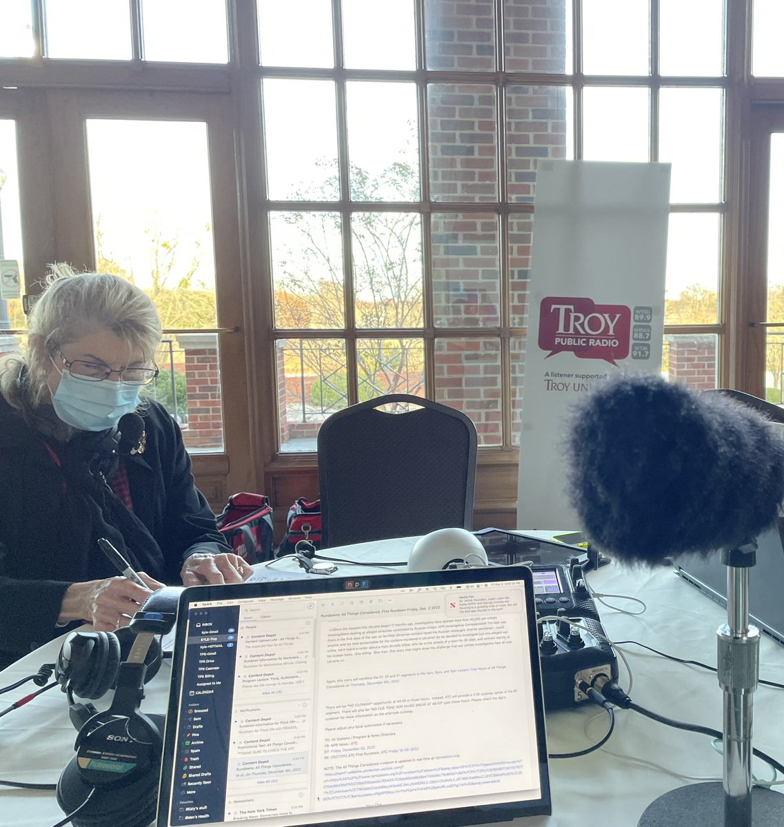 TroyPublicRadio's tweet photo. @JoeyWasTaken, @kdgassiott, and Carolyn getting ready to go LIVE from @alabamashakes with folks from “It’s a Wonderful Life: A Live Radio Play!” https://t.co/NYe3Ug5mOF