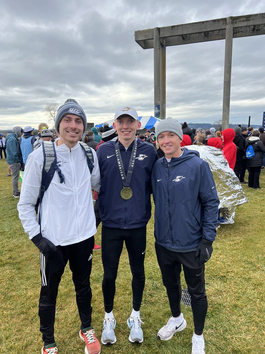 EmmonsKing's tweet photo. 6th in the NATION! Wyatt McIntyre earned his first All-American Honors after placing 26th at the National Meet! 

So proud of this group today! They have had a historic season and set the bar high for future years to come. They earned this. https://t.co/JUwoG34Uo5