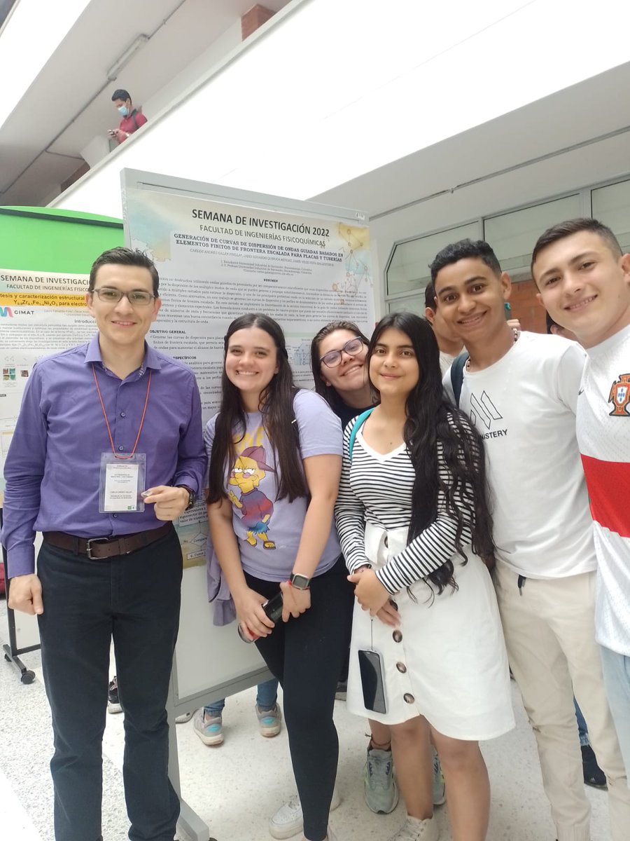 EIMCM_UIS's tweet photo. Esta tarde se realizó con éxito la presentación de pósters de #posgrado @UIS como parte de las actividades de la 'Semana de la Investigación 2022 de la @FisicoquimUIS' en el marco del evento #U22Fest 👩🏾🔬👨🏻🔬🚀💚❤️
#OrgulloUIS ✨💯 https://t.co/cIjJJKKXQk