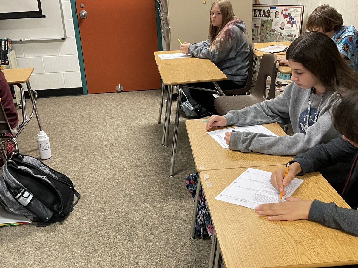 HistoryPearce's tweet photo. @HumbleISD_RMS 7th graders #DoingSocialStudiesDaily by examining  primary source documents to get the Mexican perspective on the Battle of Coleto Creek and Goliad Massacre. #CruelNecessity #DocumentDecember @humble_SocSt https://t.co/TdL0lB9Xod