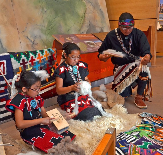 Starting today through February 26th, the Cultural Demonstrator Series will take place at the South Rim Grand Canyon Visitor Center. Every Friday through Sunday, artists from traditionally associated tribes of #GrandCanyon will be sharing their history and crafts from 10am-4pm.