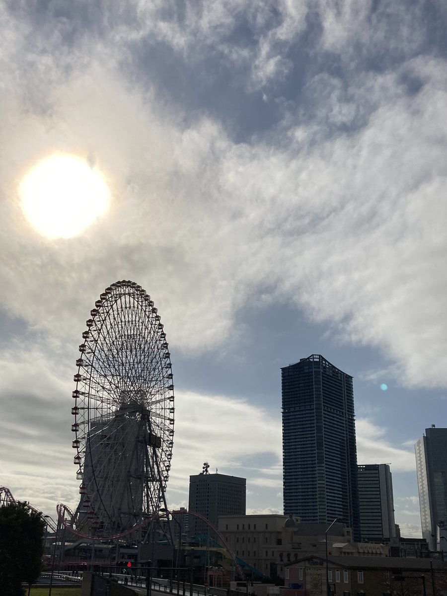 MiiLike_'s tweet photo. おはようございます!!
横浜、晴れ間の朝!
臨床薬理薬理学会最終日です!
阪大浅野先生、日医大松山先生、スタートアップ4社共催ランチョンセミナーです!
今日も良い一日を!
#JPW2022
#日本臨床薬理学会学術総会
#Buzzreach
#Studyworks
#VOICE
#ミライク
#企業公式が毎朝地元の天気を言い合う https://t.co/FV3YbZHUWy