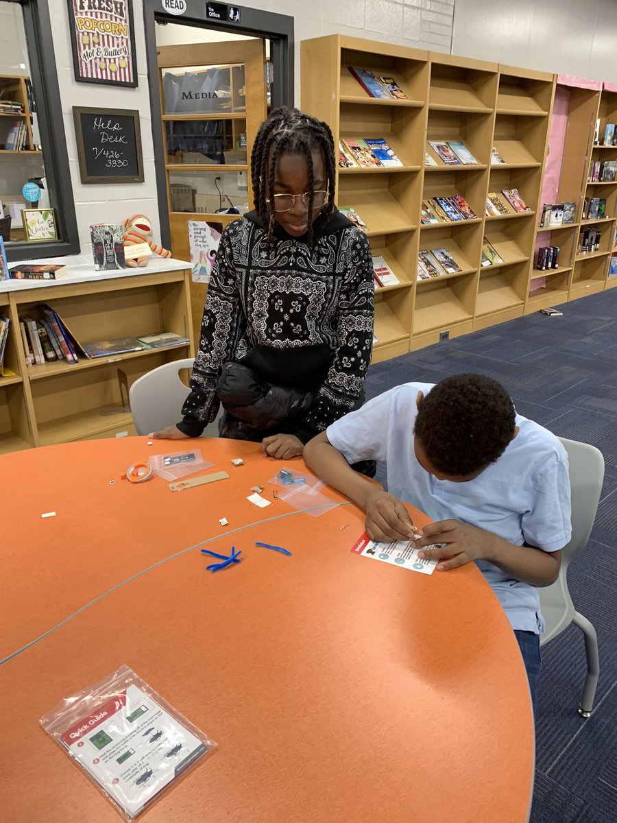 Excited to see my Ss busy creating in our maker’s space! #librariesmatter