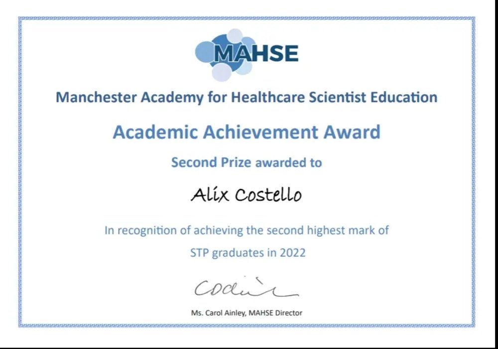 Feeling proud to have received the prize for the second highest mark of all 2022 STP graduates based at Manchester Universities❤️ @MAHSE1 @NSHCS #STP #MSc #Healthcarescience #ClinicalScientist