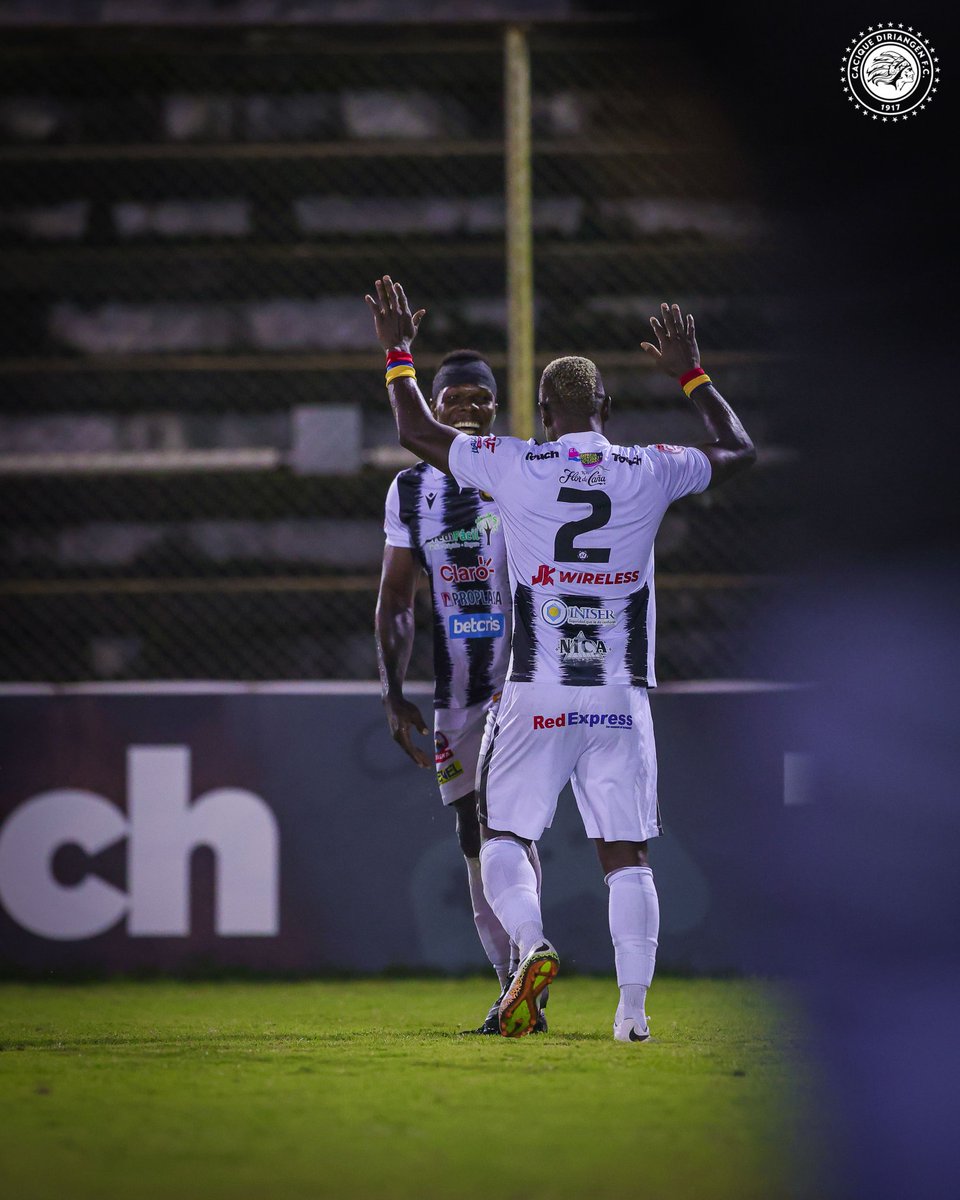 ¡QUÉ DUPLA! 🇳🇮🇨🇴

<a href="/LUISFCOPETE/">LUIS FERNANDO COPETE</a> 🤝 Yohn Mosquera