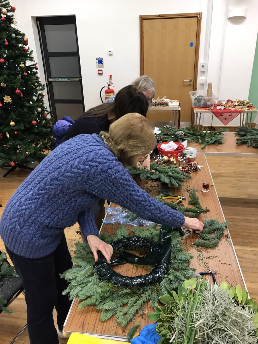 FirbeckPC's tweet photo. Thank you to florist Jo Gibbs and everyone who attended this evening’s Christmas wreath making session. Lovely way to start the festive season in Firbeck #FirbeckPC #Christmasinfirbeck #i💚Firbeck https://t.co/4glG2CiNOz