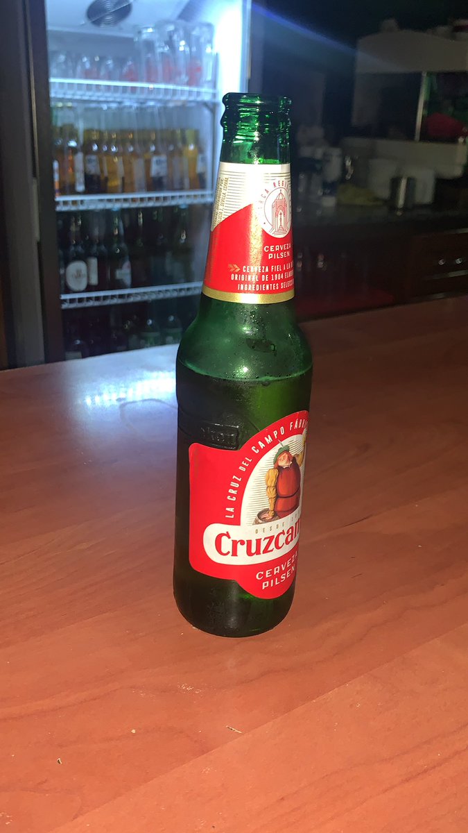 tano_taneitor's tweet photo. @Cruzcampo necesito que me expliquéis esto 😂 https://t.co/AVvH06cXrZ