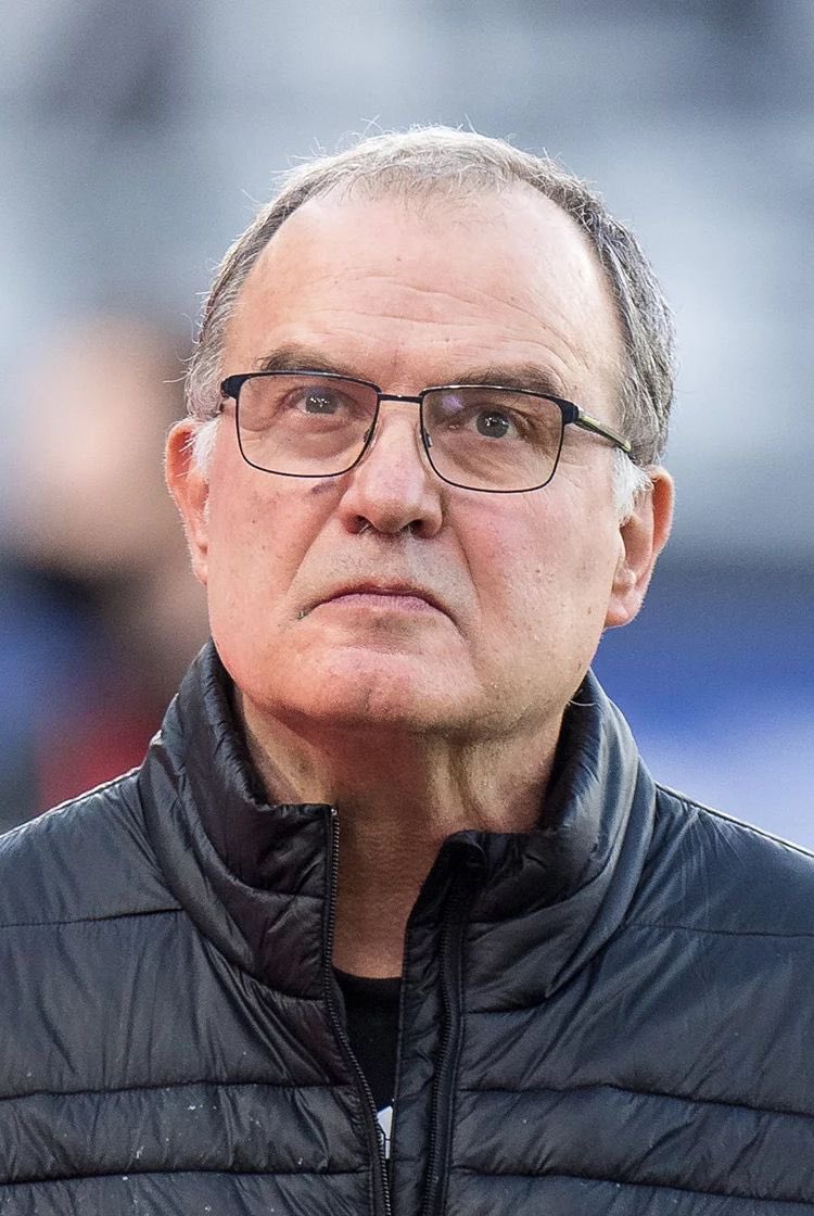 DeadlineDayLive's tweet photo. 🚨 Marcelo Bielsa is set to become the new Uruguay manager. 

(Source: Tyc Sports) 

#URU | #FIFAWorldCup https://t.co/myeE4h0dDi