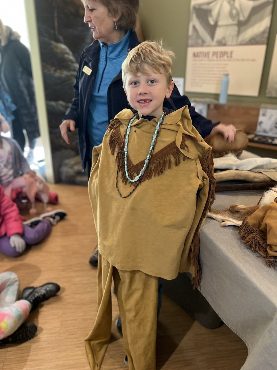 Mrs. Moulder tweet media