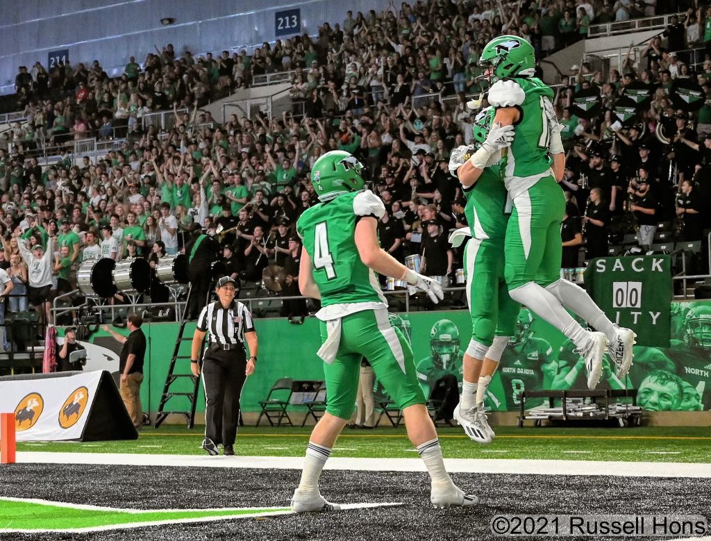 Michael Gross (@michaelgross730) on Twitter photo After a great call with <a href="/BubbaSchweigert/">Bubba Schweigert</a> I am grateful to announce that I have received an opportunity to continue my football career <a href="/UNDfootball/">North Dakota Football</a>
<a href="/SamKing10/">Sam King</a> <a href="/FootballEPHS/">Eden Prairie High School Football</a> After a great call with <a href="/BubbaSchweigert/">Bubba Schweigert</a> I am grateful to announce that I have received an opportunity to continue my football career <a href="/UNDfootball/">North Dakota Football</a>
<a href="/SamKing10/">Sam King</a> <a href="/FootballEPHS/">Eden Prairie High School Football</a>