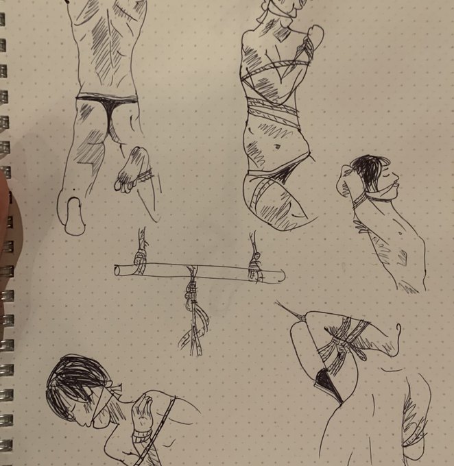 I&rsquo;m proud of myself for attending my first figure drawing class hosted by @cherryknotty. https://t.c