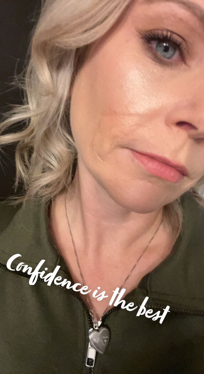 X-Ray Barbie💞; Sarah with an H (Mama Smoke) tweet media