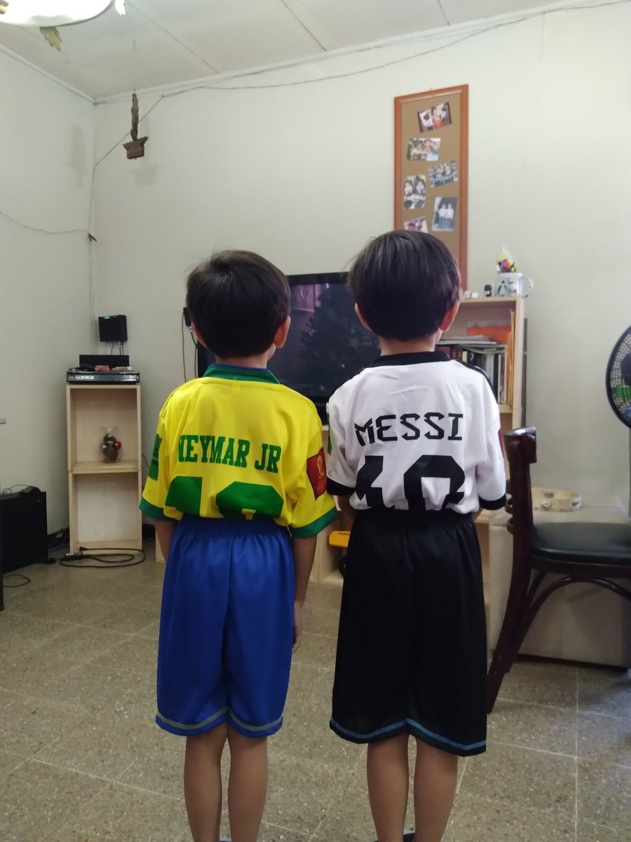 Loumeji's tweet photo. @FOXSportsMX Mis gemelos Lucas y Mateo https://t.co/WHDVTQw1Pn