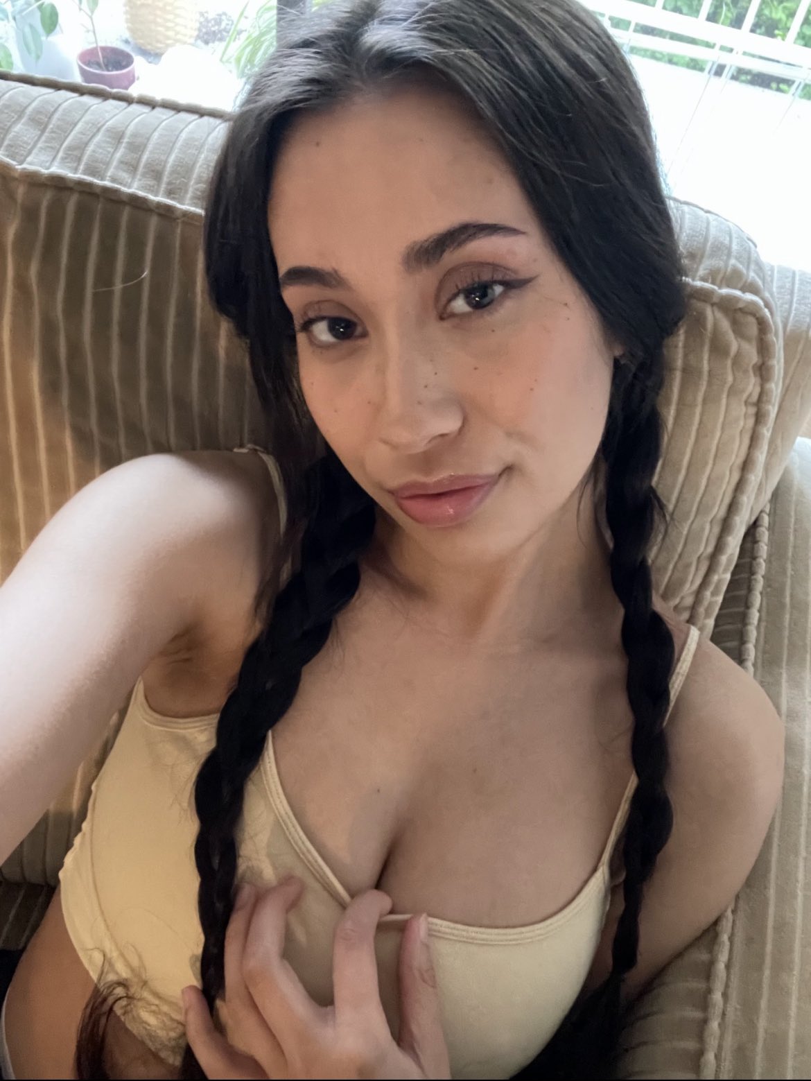 ∞:｡.asmara rulo.｡:∞♡* | onlyfans on Twitter: "how’s everyone’s day💫👼🏻 #