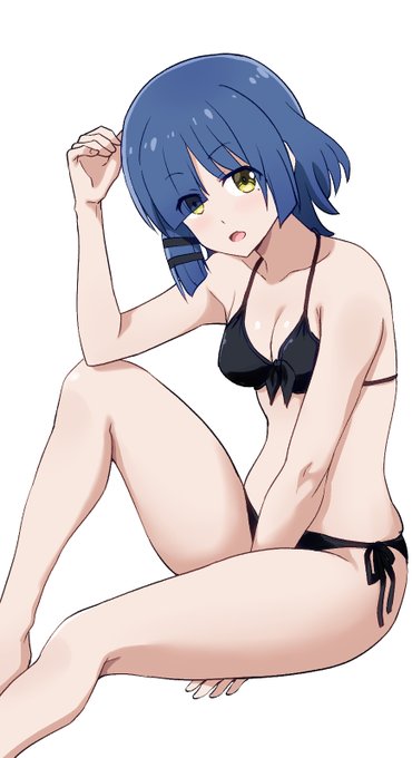 山田リョウ 水着 