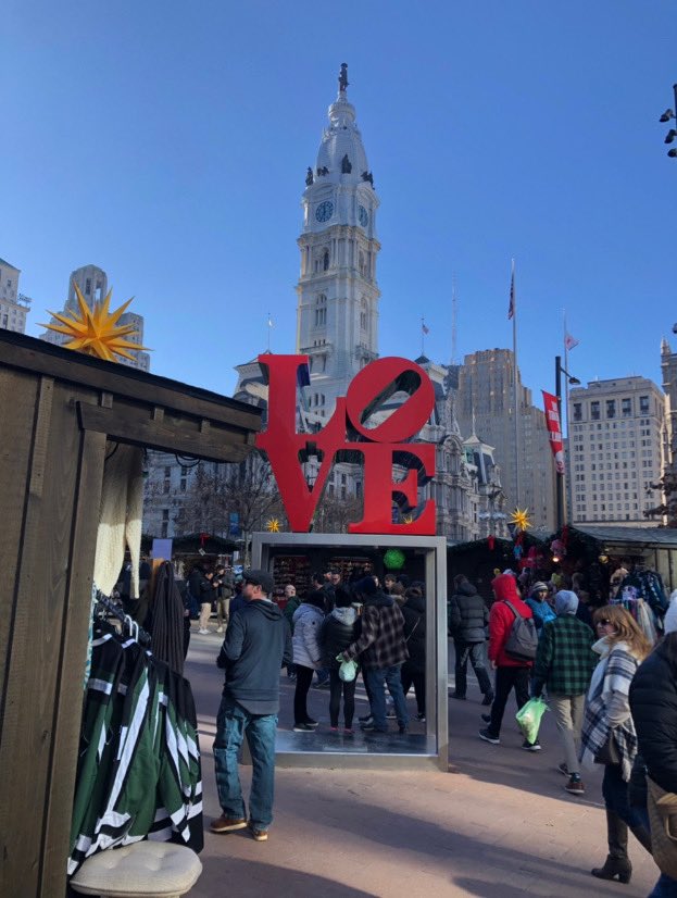 HMHSGerman's tweet photo. Frohes Fest!!

Todays visit to the German Holiday Village in Philadelphia was super fun and a huge success! 

We ate Bratwurst, drank hot chocolate, and learned about everyone’s favorite: Krampus! https://t.co/fiQKEJ7Foz