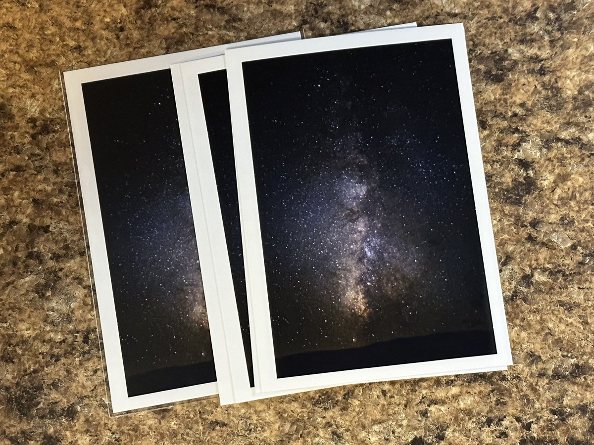 imarkberry's tweet photo. Now Shipping Milky Micro Prints
.
Edition of 50 only $12
.
https://t.co/szHb710u1V
.
#astro #prints #localartist #photo #photographer #support #SupportArtists #milkway #astrology #STARS https://t.co/6CDpweWkhQ