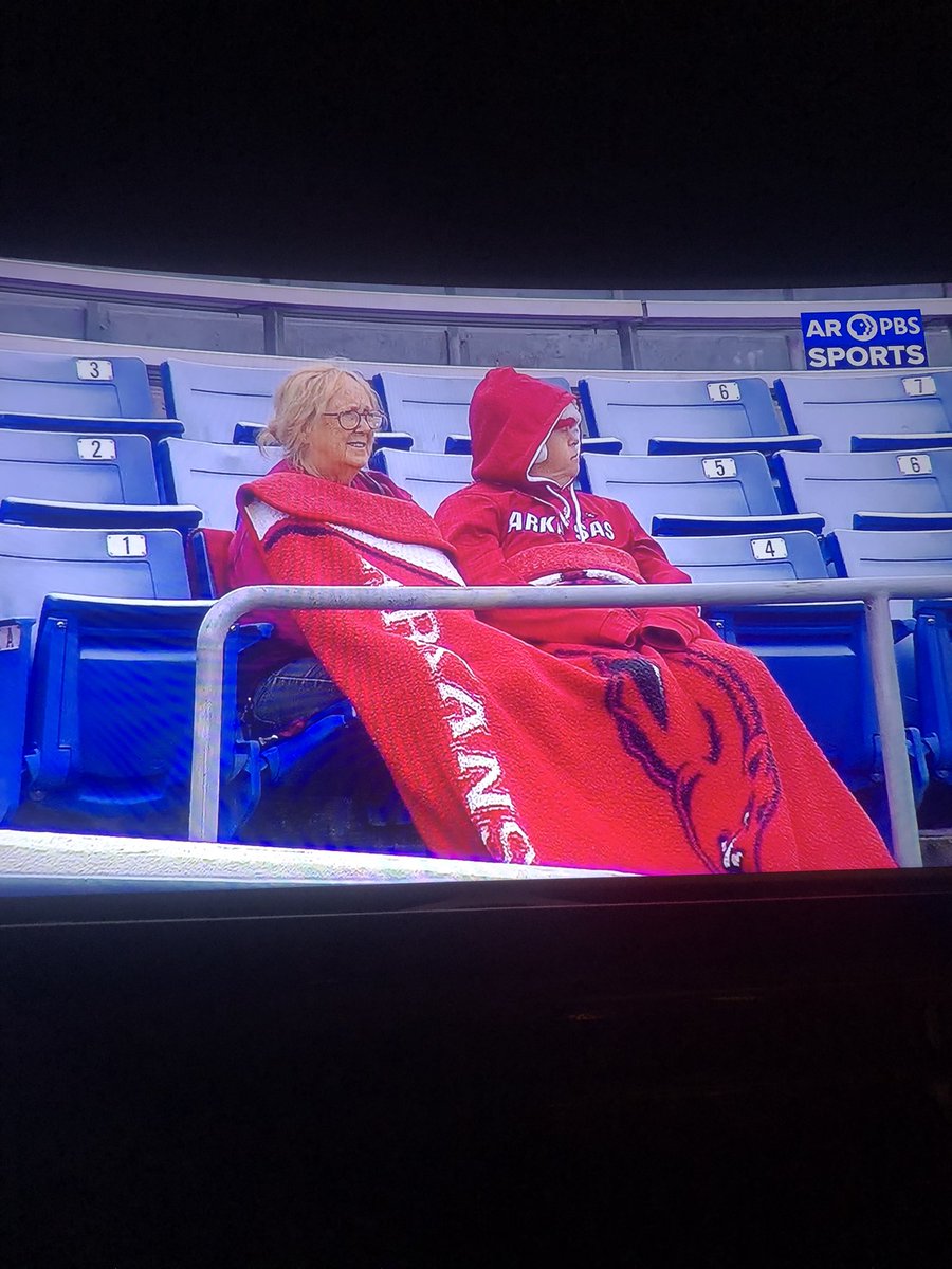 HthomaHazel's tweet photo. @CanaanSandy Watching the 2A State Championship Game/Hazen vs Carlisle https://t.co/swAfr0ERk3