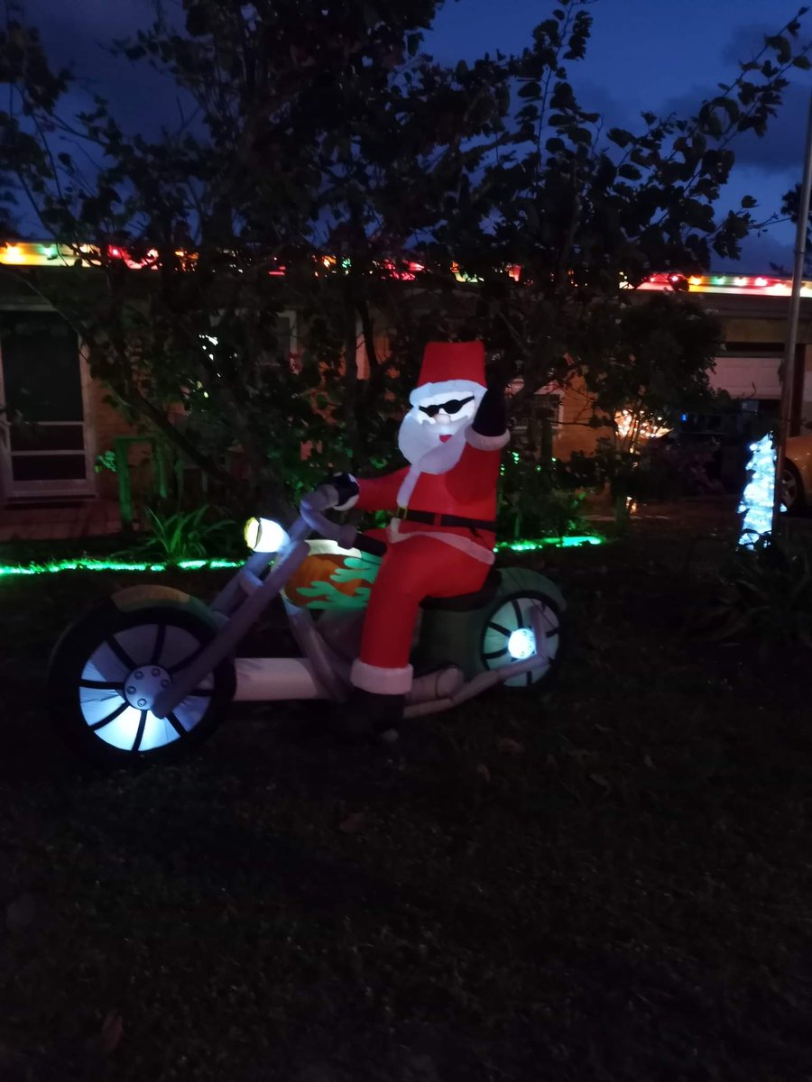 KONGVICT (@convictcreate) on Twitter photo It's that time again! 
🎶 Starting to feel a lot like Christmas 🎶 It's that time again! 
🎶 Starting to feel a lot like Christmas 🎶