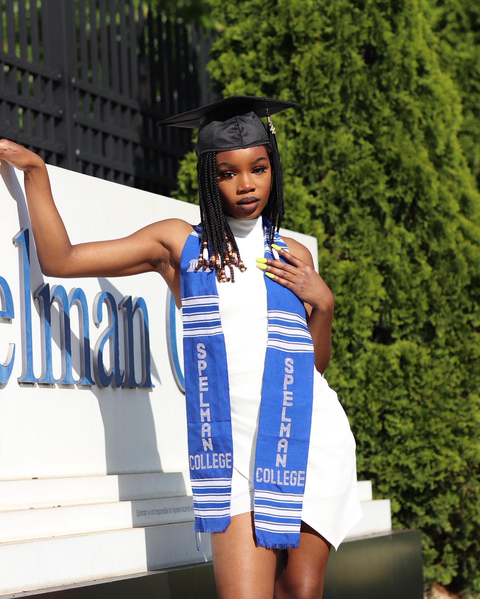 belconira's tweet photo. im a 22 year old neuroscientist bc i graduated from the nation’s #1 hbcu. started my masters of neuroscience as a junior bc of my dual degree program. taking undergraduate &amp; graduate classes at the same time was hard, but worth it. now heading to an MD-PhD program. God is good! https://t.co/wlw9RMON7l
