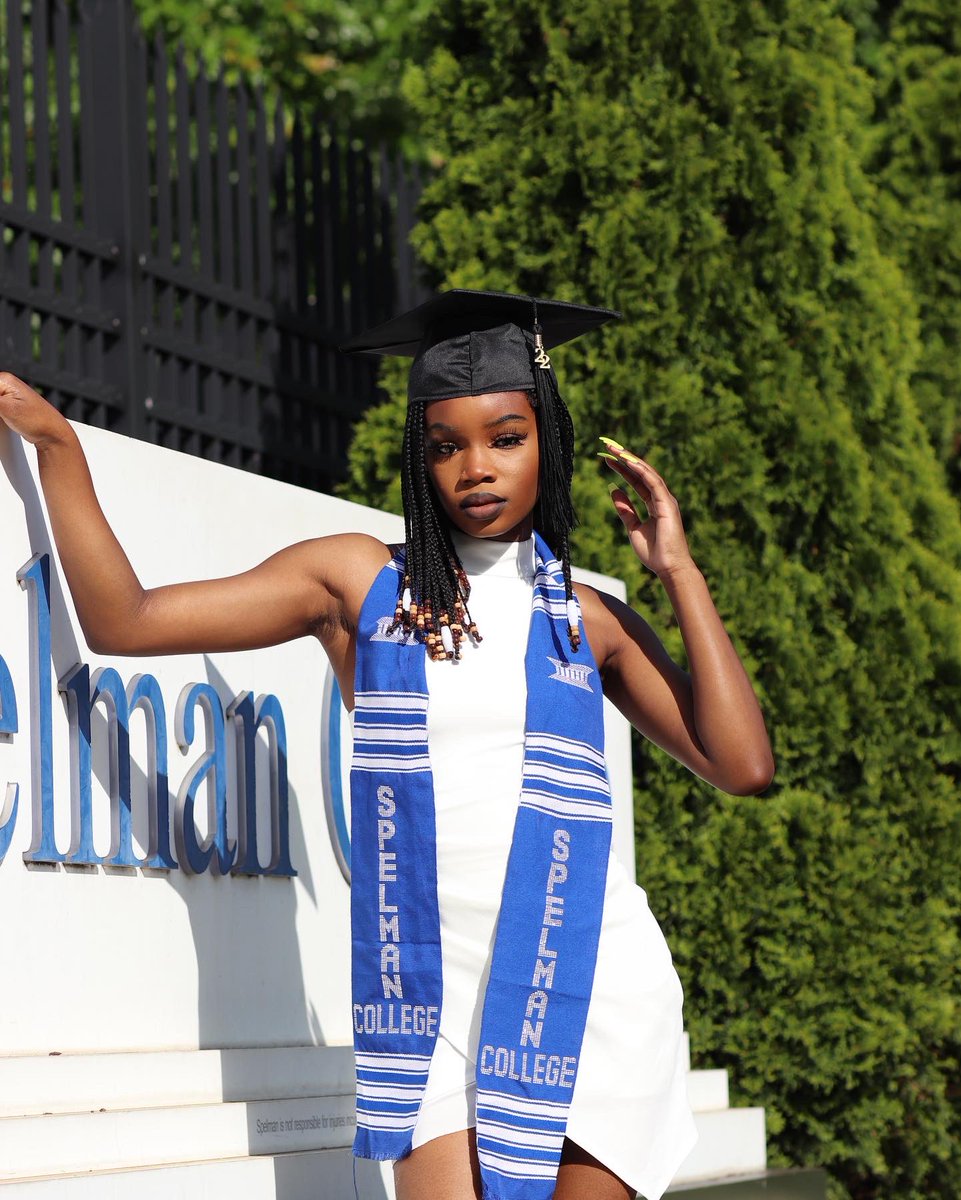 belconira's tweet photo. im a 22 year old neuroscientist bc i graduated from the nation’s #1 hbcu. started my masters of neuroscience as a junior bc of my dual degree program. taking undergraduate &amp; graduate classes at the same time was hard, but worth it. now heading to an MD-PhD program. God is good! https://t.co/wlw9RMON7l