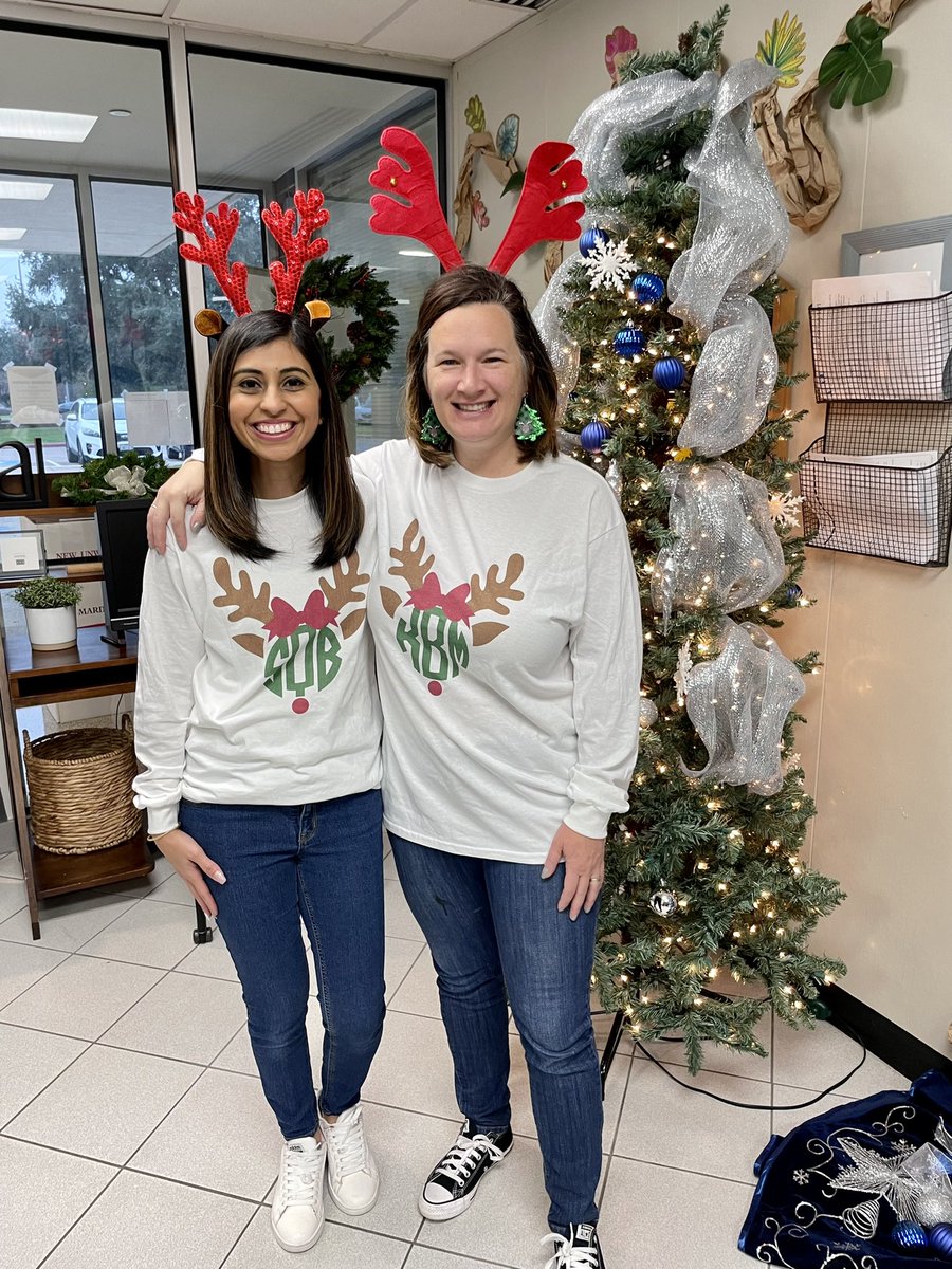 Shazia Qazi (@shaziabqazi) on Twitter photo Love this time of year! Dressing up with <a href="/LeadLearnerKB/">Kari Bruhn</a> is always the best! <a href="/PGE_CougarCubs/">Pecan Grove Elementary</a> Love this time of year! Dressing up with <a href="/LeadLearnerKB/">Kari Bruhn</a> is always the best! <a href="/PGE_CougarCubs/">Pecan Grove Elementary</a>