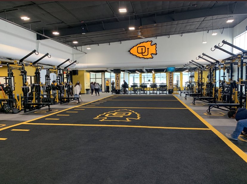 d33stin's tweet photo. Blessed to receive my 6th offer from Ottawa University! #AGTG #GoBraves @CoachNickDavis @CoachHennes @SimmonsFamily https://t.co/pX0Tyo2iMF