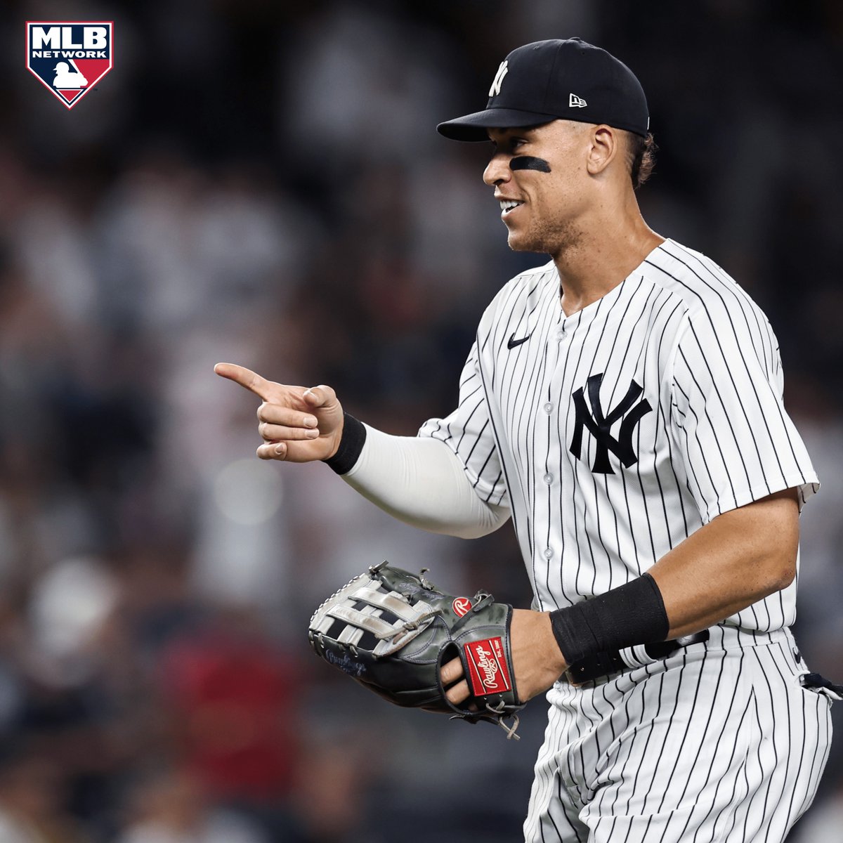MLBNetwork's tweet photo. Should Aaron Judge be named Captain if he re-signs with the Yankees this offseason? https://t.co/HiplIWmmtF