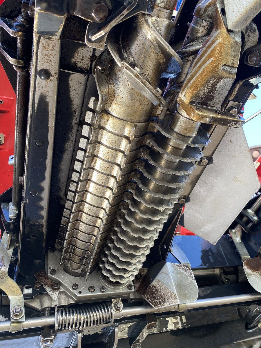 Lexion 740tt for sale. Complete set up headers header wagon gps. Ready to roll 325k Canadian. 1760 hrs retweet’s appreciated