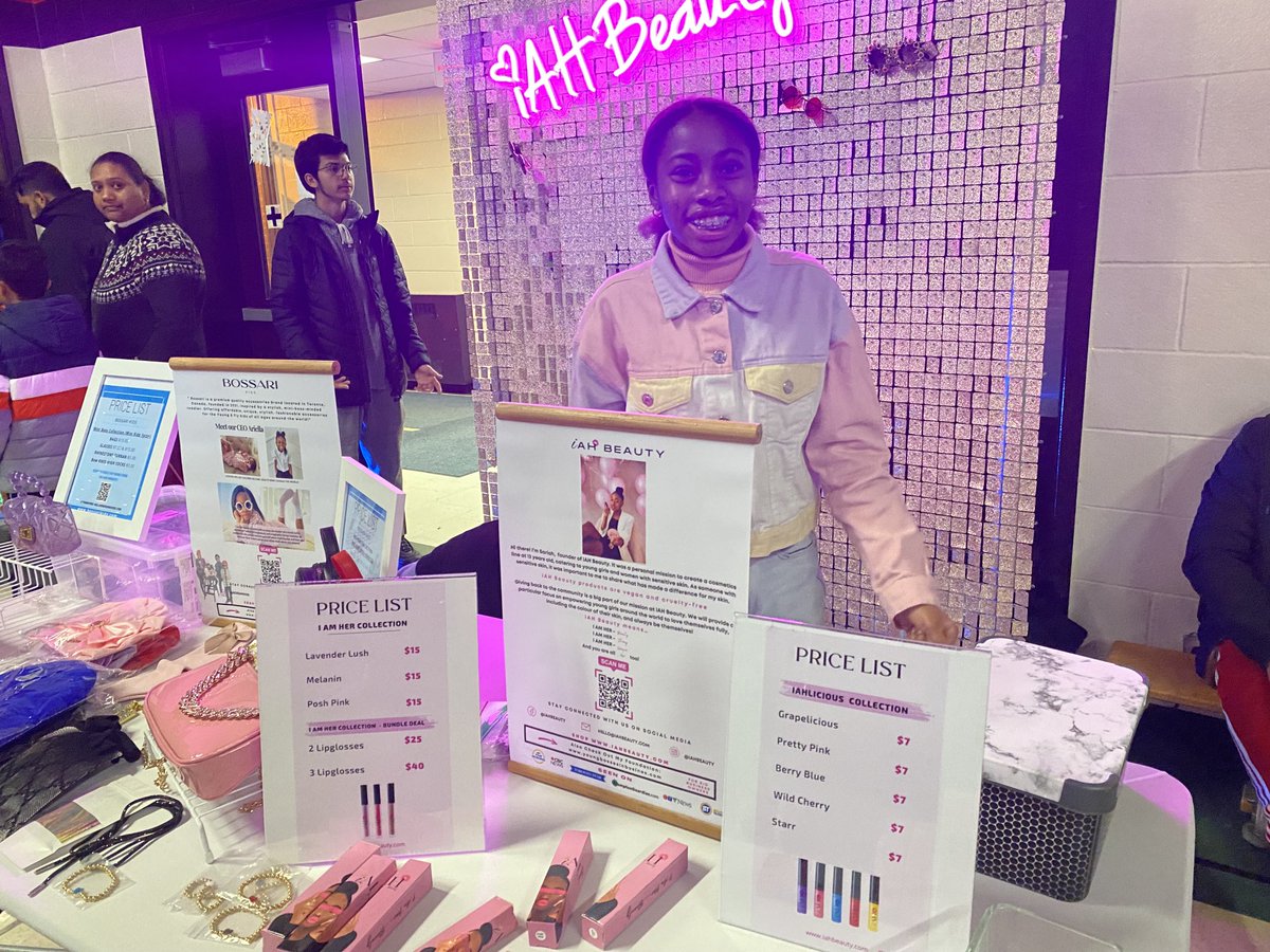 AndreaDewar's tweet photo. iAH is ⁦@FallingdalePS⁩ #youngentrepreneur https://t.co/sE7mZS10Gg
