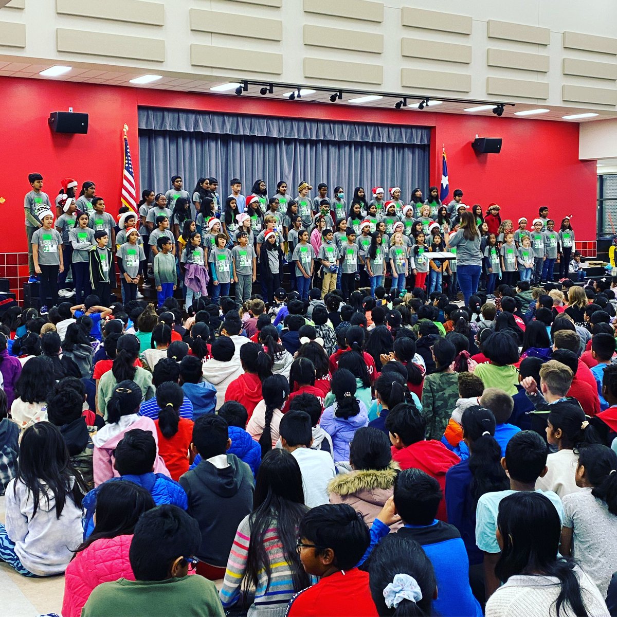 Ms. V in 303 tweet media