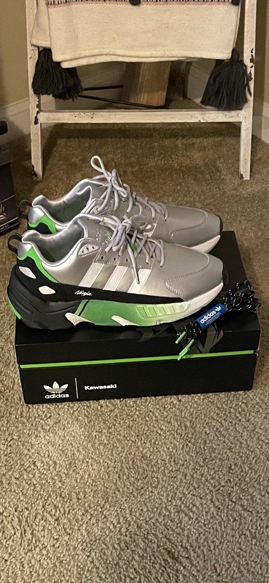 SamuelcAuthor's tweet photo. Thanks Maria and Christian of Team Powersports Raleigh, NC for providing memorable experience when I picked up my just released Kawasaki Adidas Ninja sneakers. Proud to be a Kawasaki ambassador! https://t.co/AwTsIR72zY