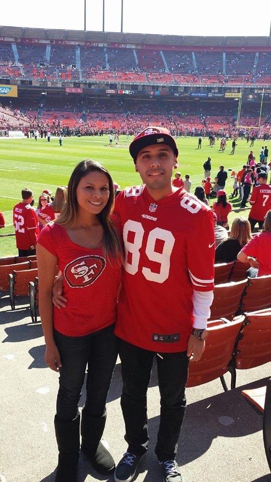 NinerSurge's tweet photo. A Flash from the past to my very first 49ers game at Candlestick. #FlashbackFriday https://t.co/pFdnKbhVo2