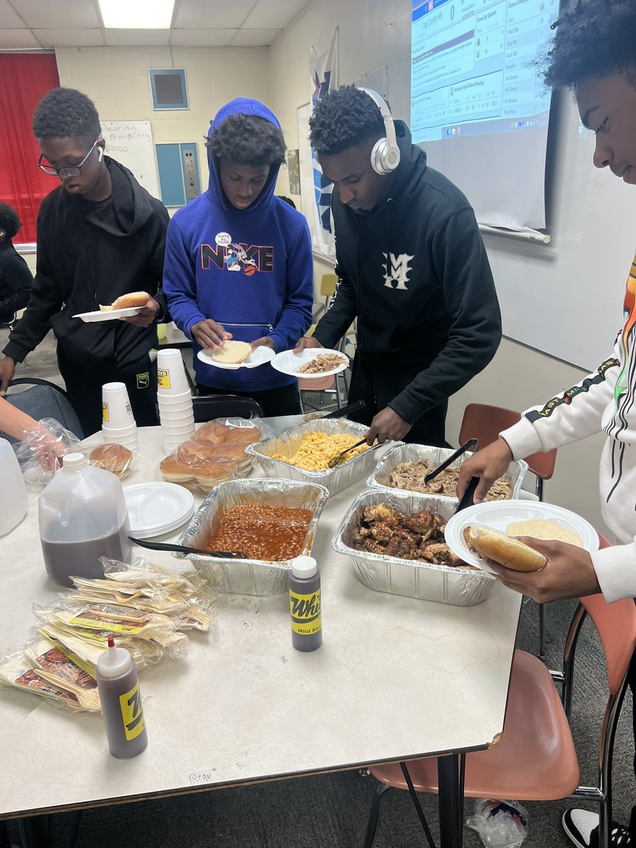 McGavock Boys Basketball (@mcgavockbball) on Twitter photo Frosh boys got a good meal in before before defeating Antioch to remain undefeated at 5-0. <a href="/marknorth16/">Mark North</a> Frosh boys got a good meal in before before defeating Antioch to remain undefeated at 5-0. <a href="/marknorth16/">Mark North</a>