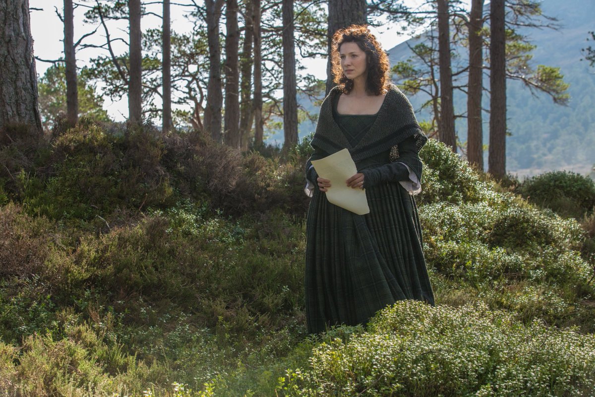 OutlanderUni101's tweet photo. ON THIS DATE IN THE @Outlander_STARZ UNIVERSE

2 December 1743

Reference:
@Outlander_STARZ Television Series
Season One, Volume One
Adapted from the #OUTLANDER Universe
by Diana Gabaldon @Writer_DG

Photo from Episode 106: THE GARRISON COMMANDER #TheGarrisonCommander https://t.co/nXiWxSMcA8
