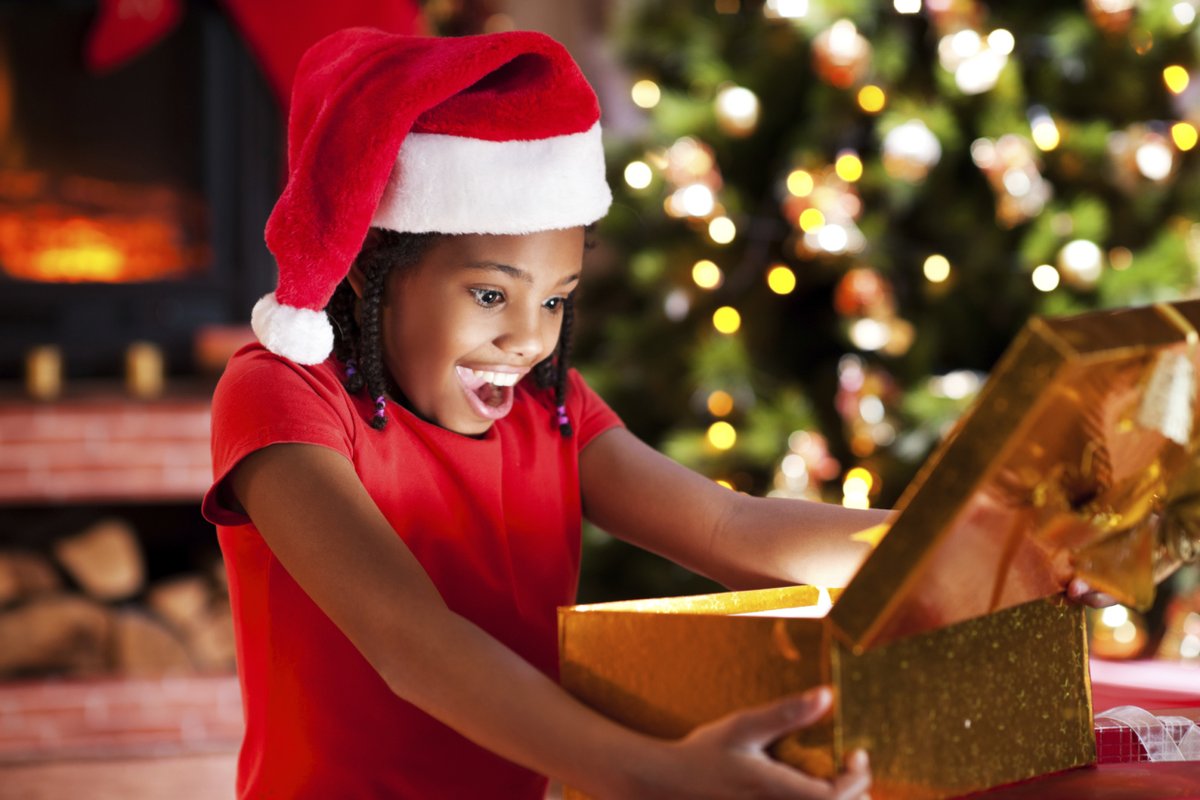 SantaSentMe's tweet photo. Tired of the clutter of so many discarded toys? Give the priceless gift of JOY this season to your child - for a very low price! (Starting at $9.99) We have brand new templates and FREE standard shipping in the US - Order today in bio! ⬆️ 💌

#MerryChristmas
#LetterFromSanta https://t.co/5JaqrHBVet