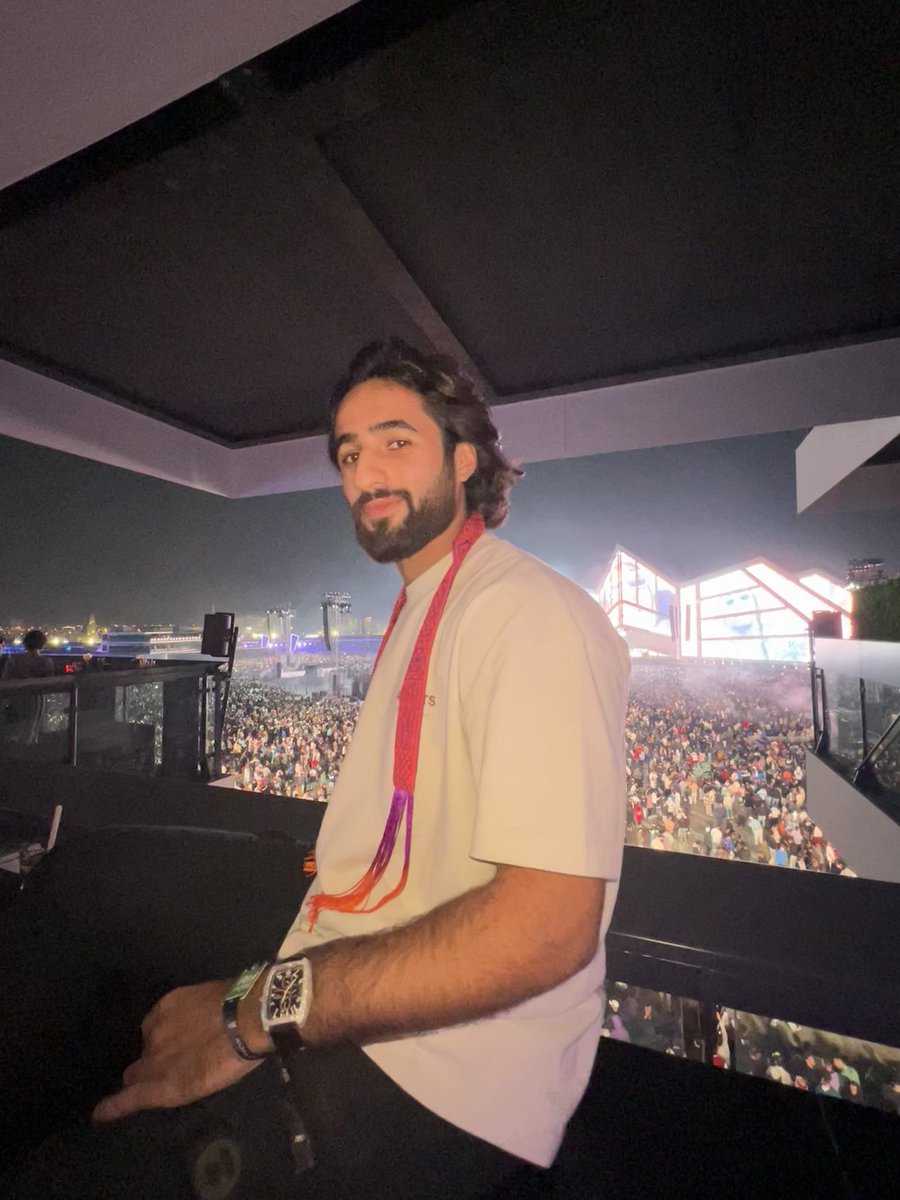 kalsharif_'s tweet image. #mdlbeast #MiddleBeast #MDL_Beast