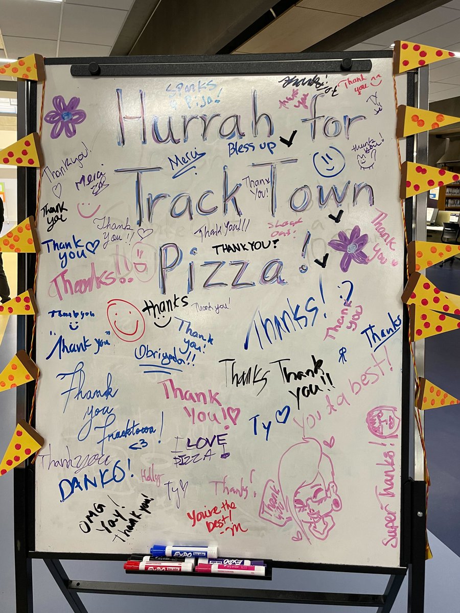 lanecclibrary's tweet photo. The Library and its students would like to thank Track Town Pizza #tracktownpizza for donating their delicious pizzas for Study Jam Fall 2022! Thank you for contributing to student success! https://t.co/QPP8EE4pfL