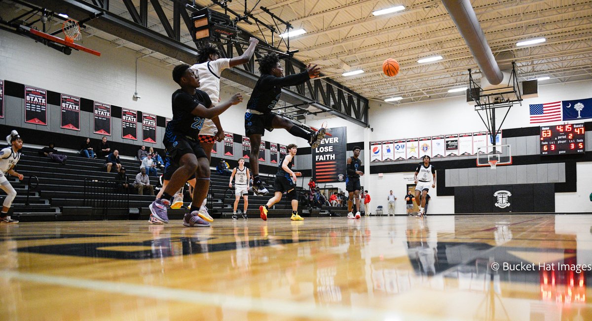 BucketHatImages tweet media