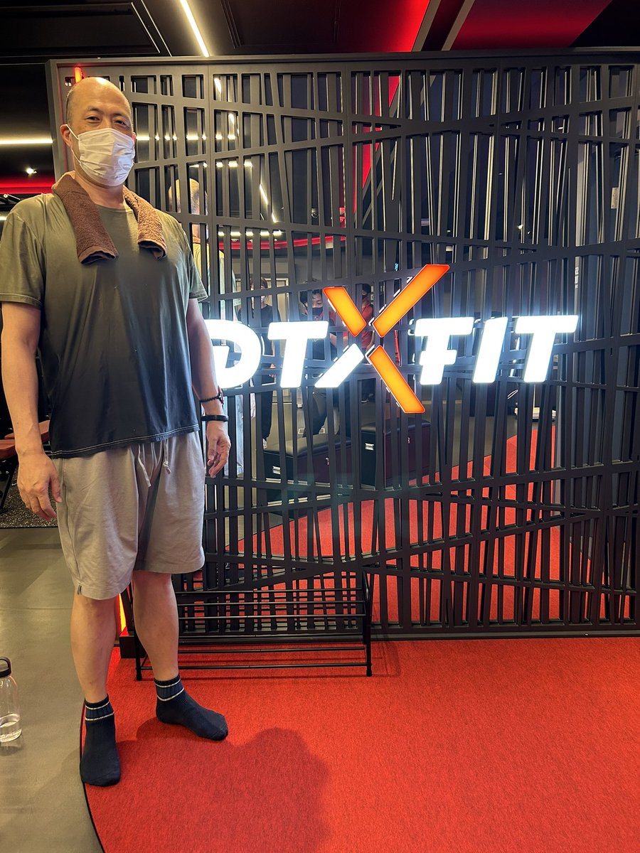 DTxFIT2022's tweet photo. DTxFITがプレオープンした当初から
毎週の様に通って頂いてるK様♬
身体の変化に驚かれています^^

・筋肉がついてきた
・日常的に姿勢が良くなった
・お腹周りが引き締まってきた
・体力がついてきた

これは科学的に裏打ちされたSMM(スマートモーションマシン)による効果もあります https://t.co/UZQV5TEoDR